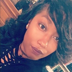 Meet your Posher, Blaire